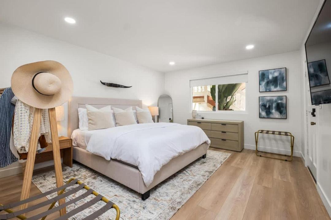Photo of Bedroom in North Redondo