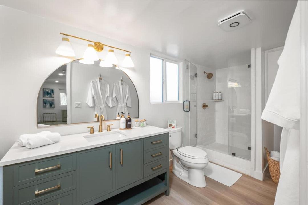 Photo of Bathroom in North Redondo