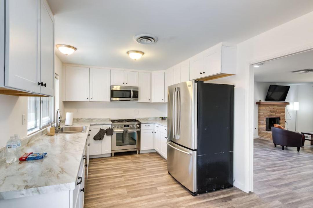 Photo of Kitchen in Ridgecrest
