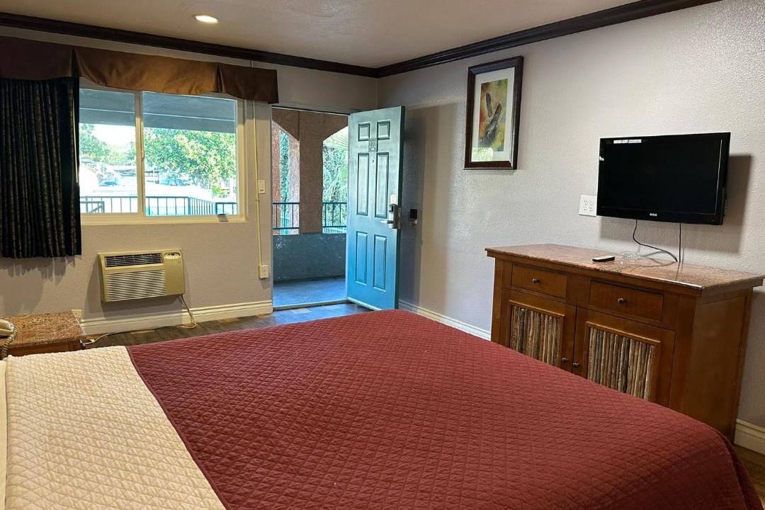 Photo of Bedroom in Corona