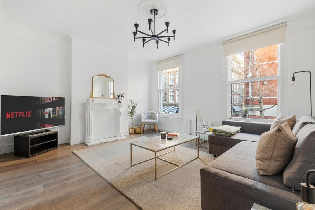 Photo of Livingroom in Vincent Square