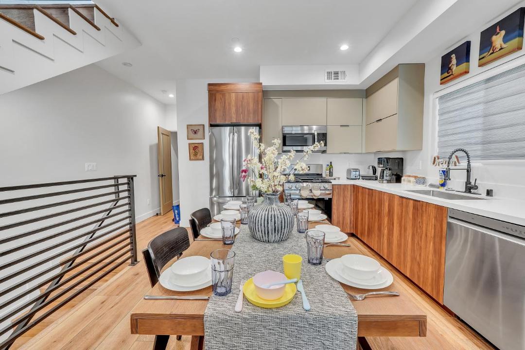 Photo of Kitchen in Sherman Oaks