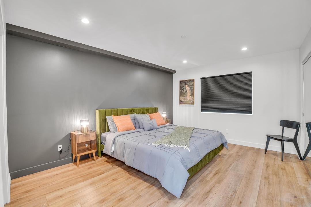 Photo of Bedroom in Sherman Oaks