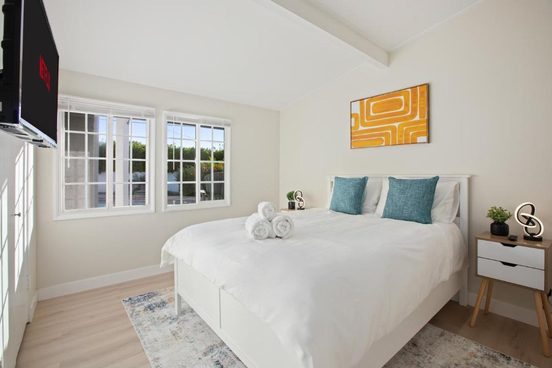 Photo of Bedroom in Reseda