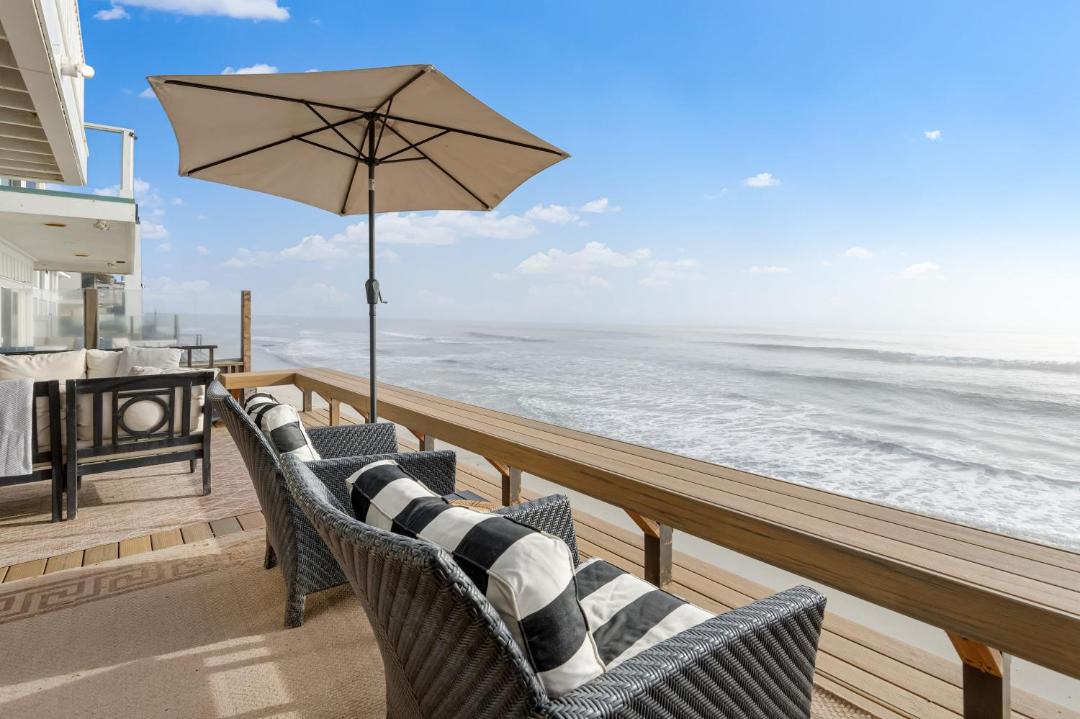 Photo of Patio Balcony in Capistrano Beach