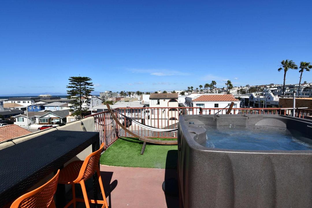 Photo of Patio Balcony in Hermosa Beach