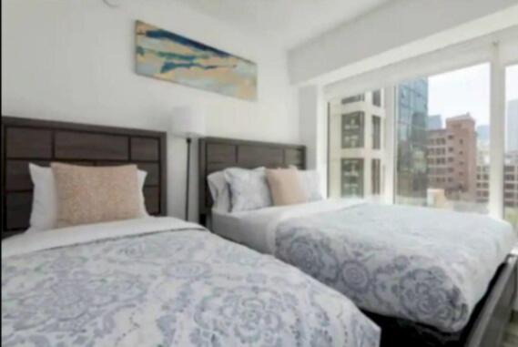 Photo of Bedroom in Downtown Los Angeles
