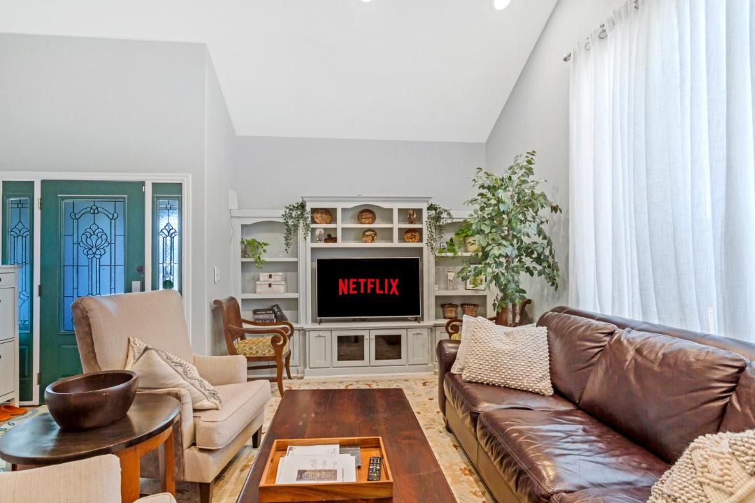Photo of Livingroom in Fullerton