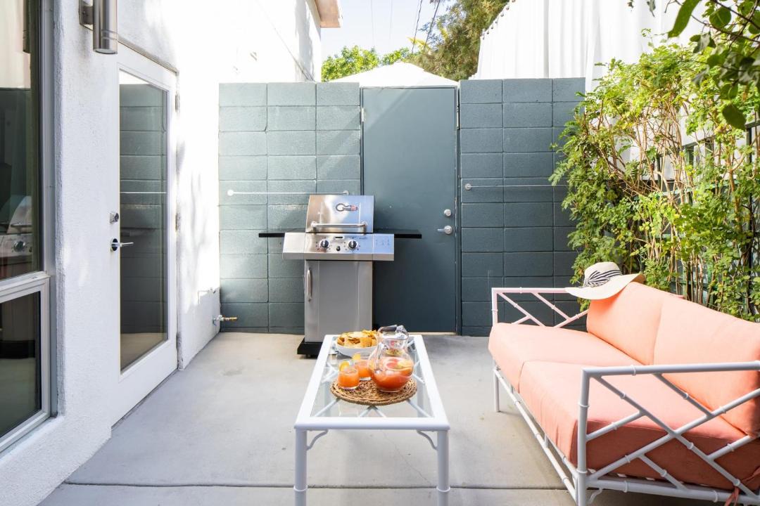 Photo of Patio Balcony in Tahquitz River Estates
