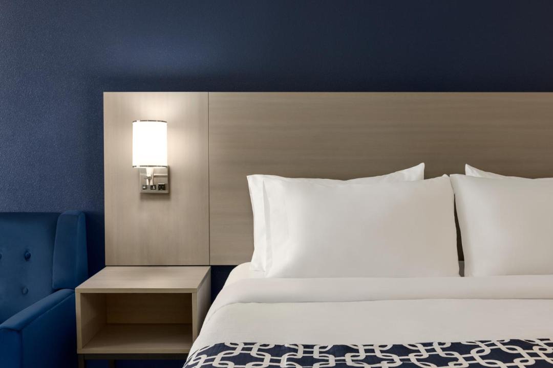 Photo of Bedroom in Lake Elsinore
