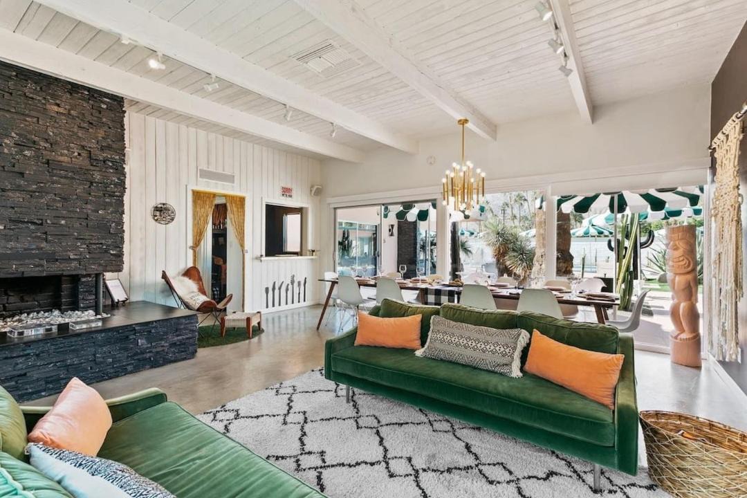 Photo of Livingroom in Warm Sands