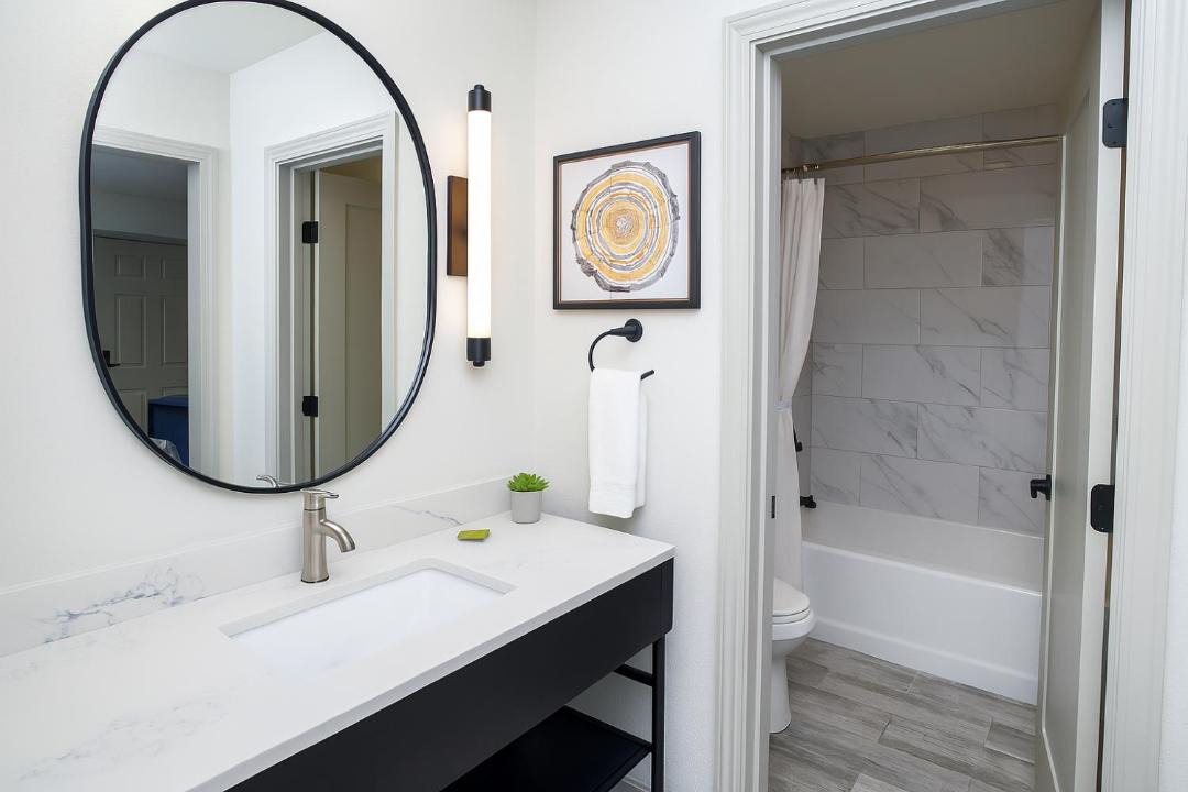 Photo of Bathroom in Willits