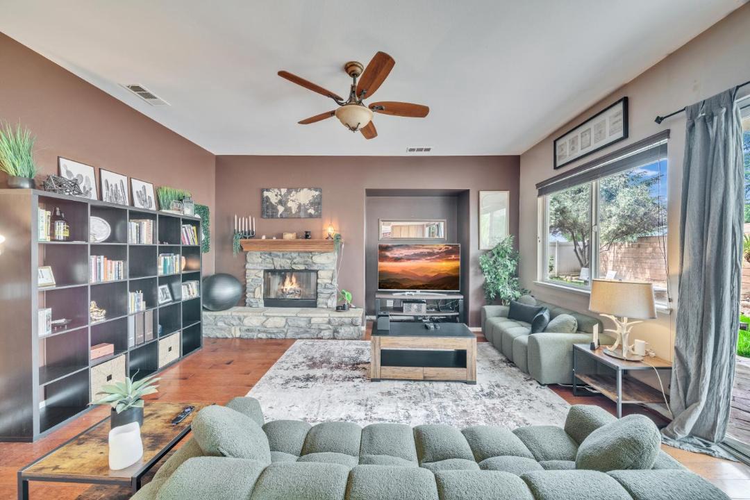 Photo of Livingroom in Yucaipa