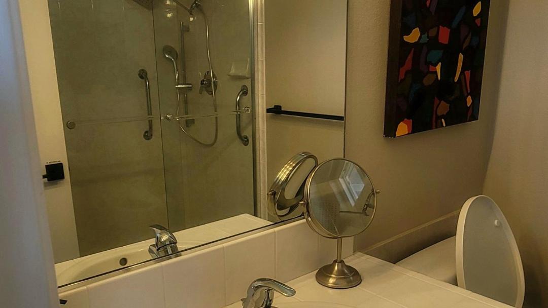 Photo of Bathroom in Huntington Beach