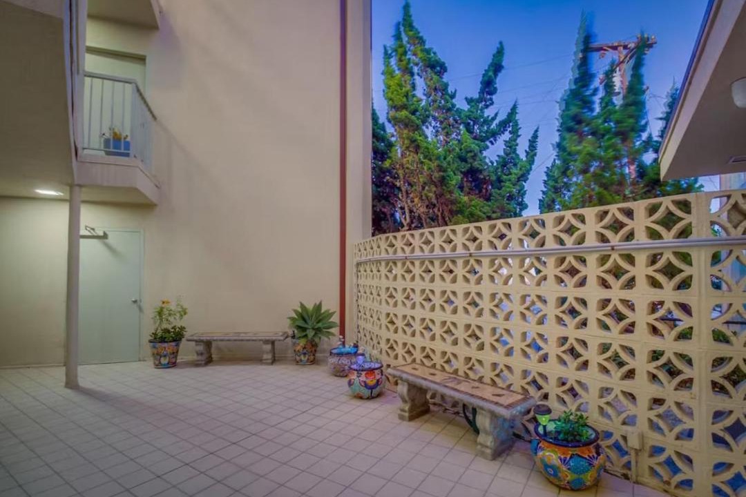 Photo of Patio Balcony in Ocean Beach