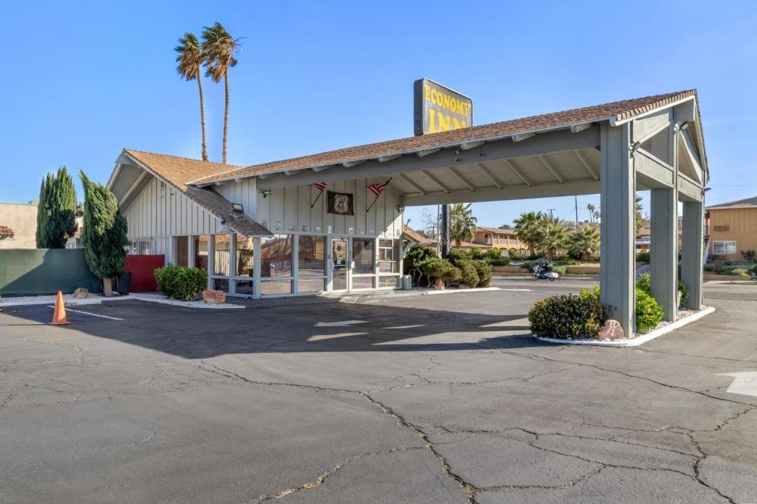 Photo of Others in Barstow