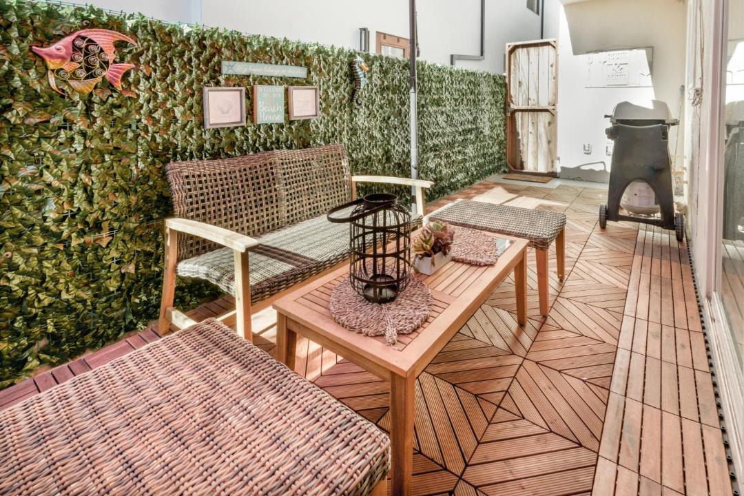 Photo of Patio Balcony in Balboa Peninsula