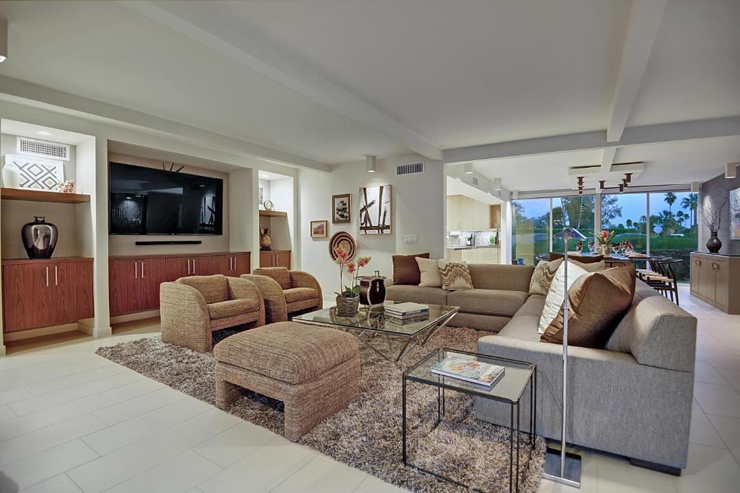 Photo of Livingroom in The Movie Colony