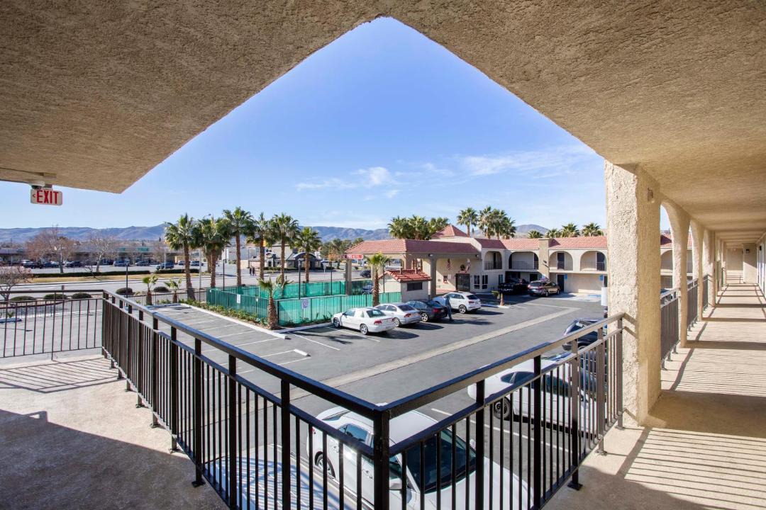 Photo of Patio Balcony in Palmdale