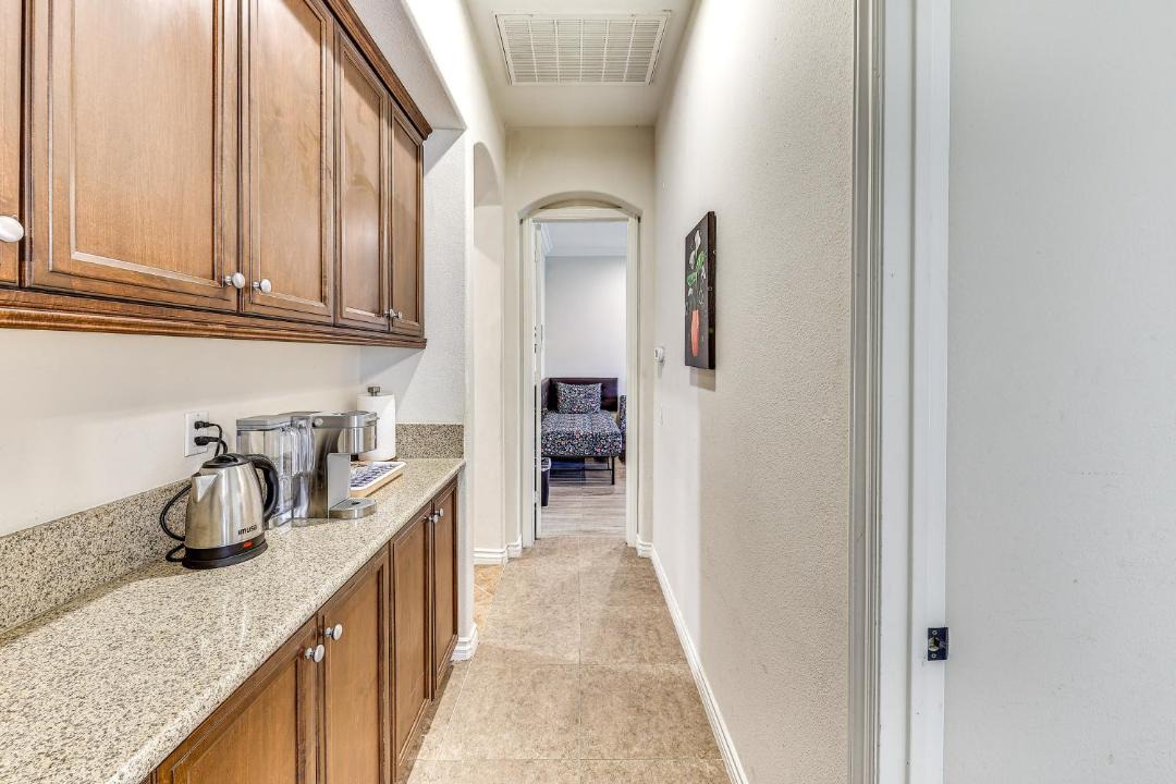 Photo of Kitchen in Alessandro Heights