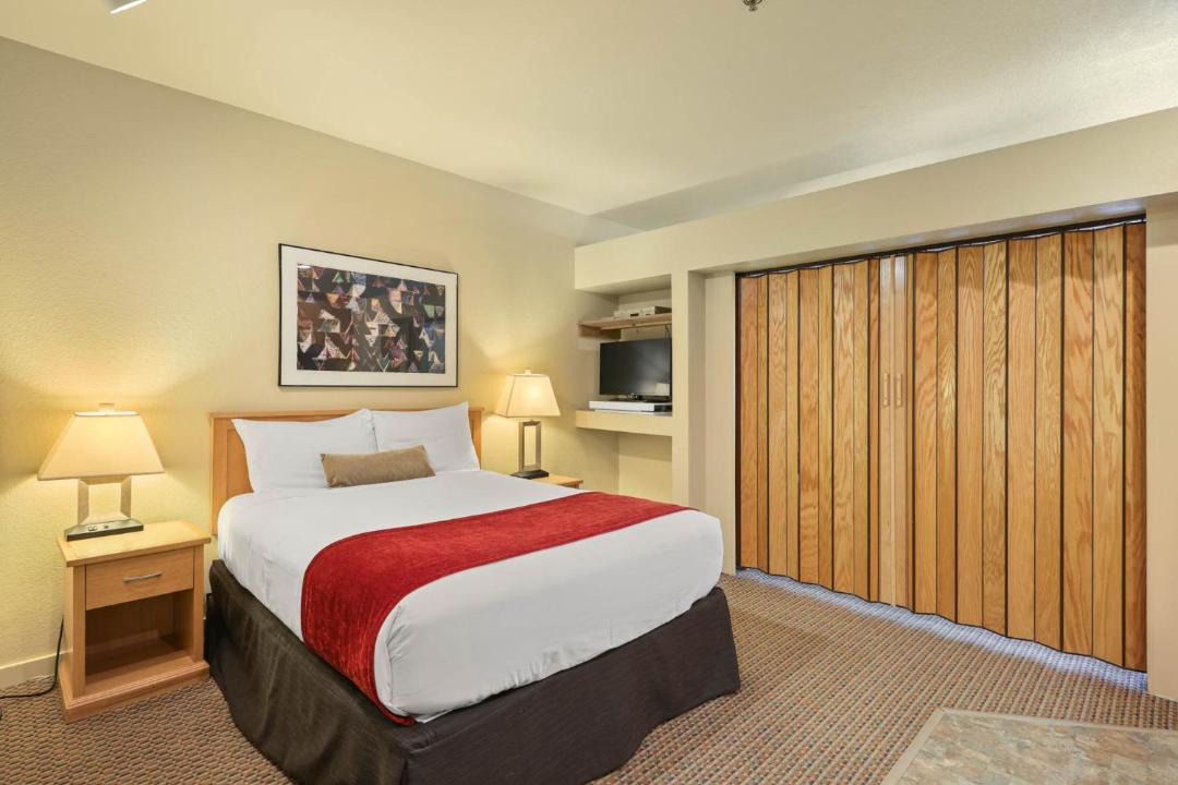 Photo of Bedroom in Olympic Valley