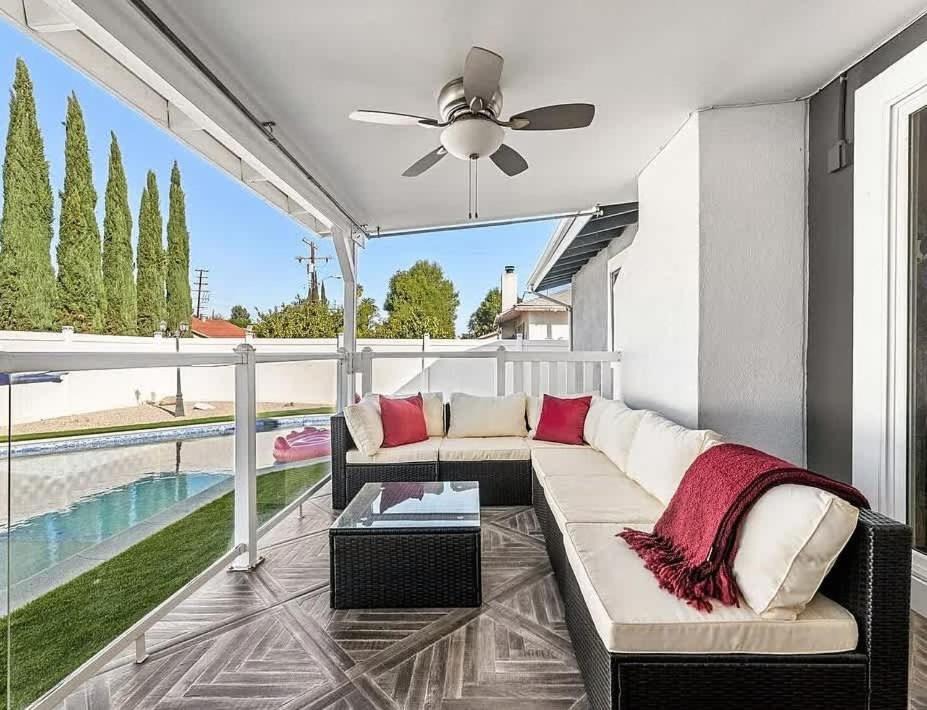 Photo of Patio Balcony in West Hills