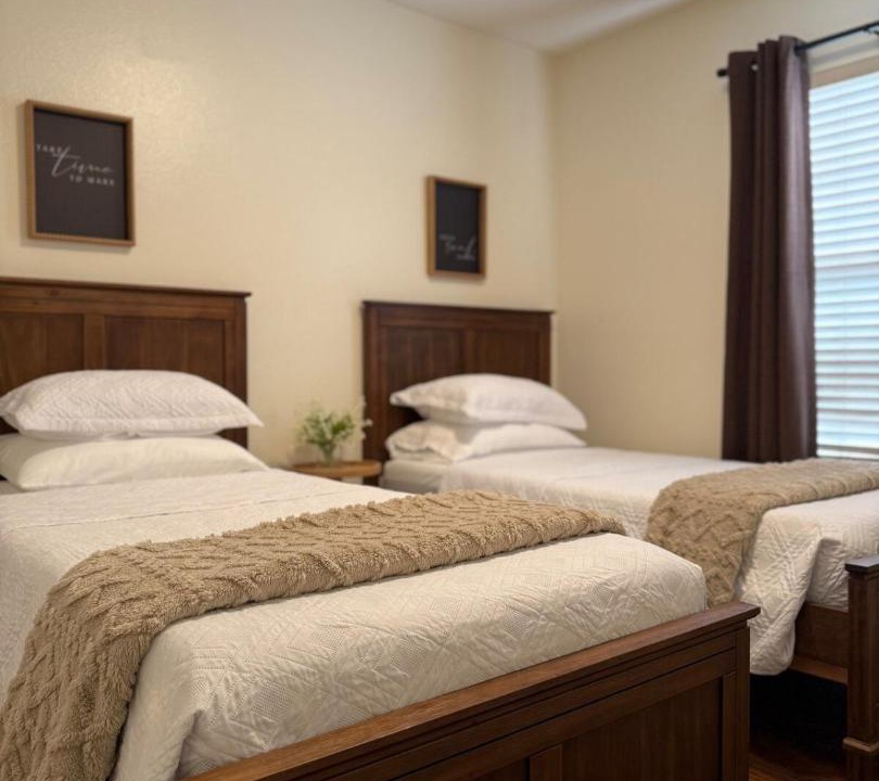 Photo of Bedroom in Ocean View Hills
