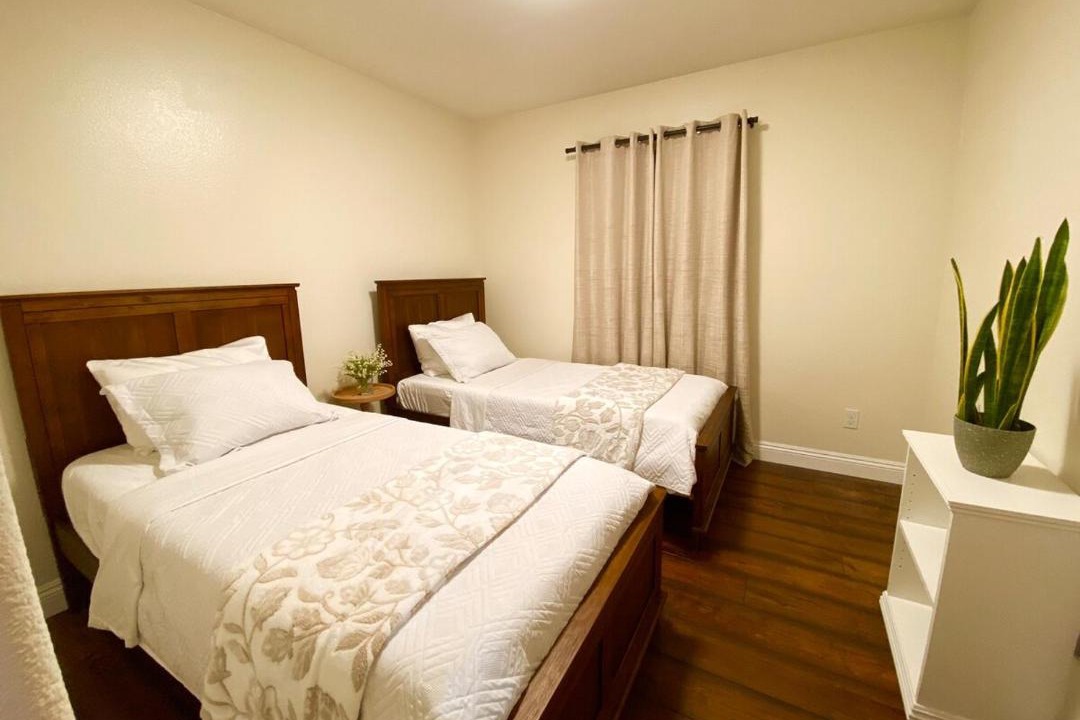 Photo of Bedroom in Ocean View Hills