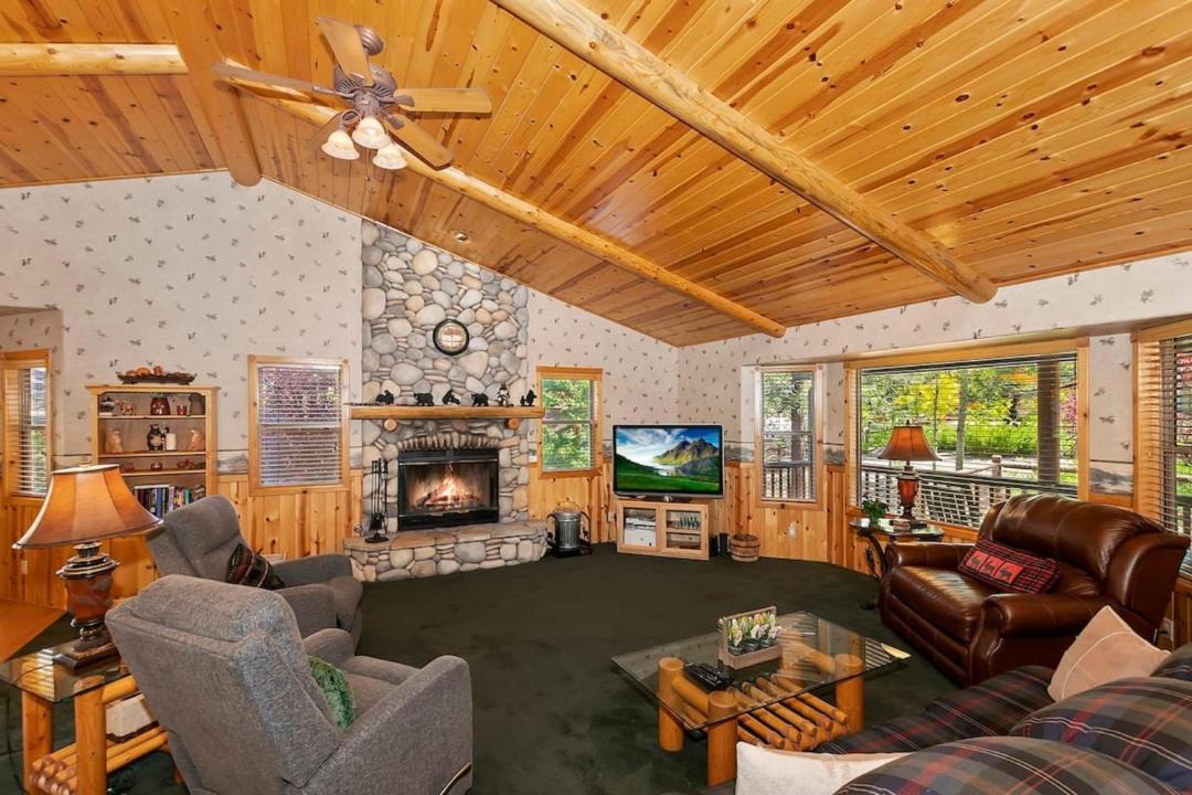 Photo of Others in Eagle Mountain Estates