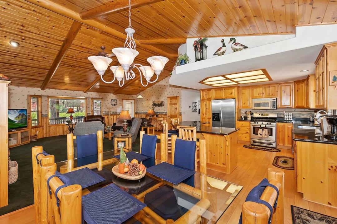 Photo of Kitchen in Eagle Mountain Estates
