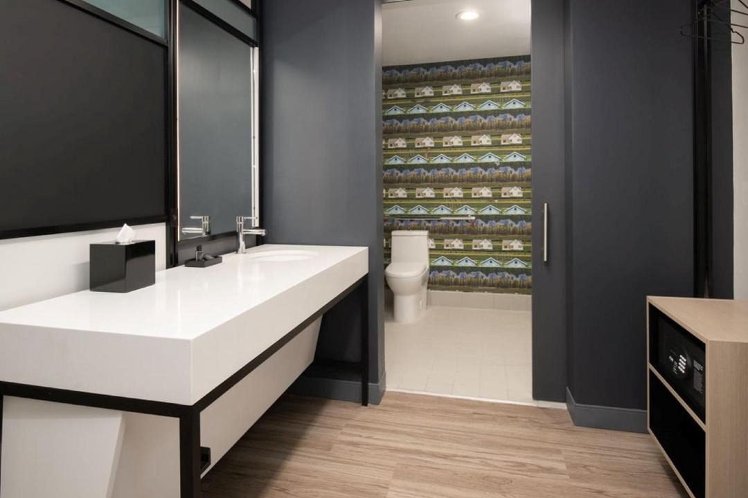 Photo of Bathroom in North Natomas