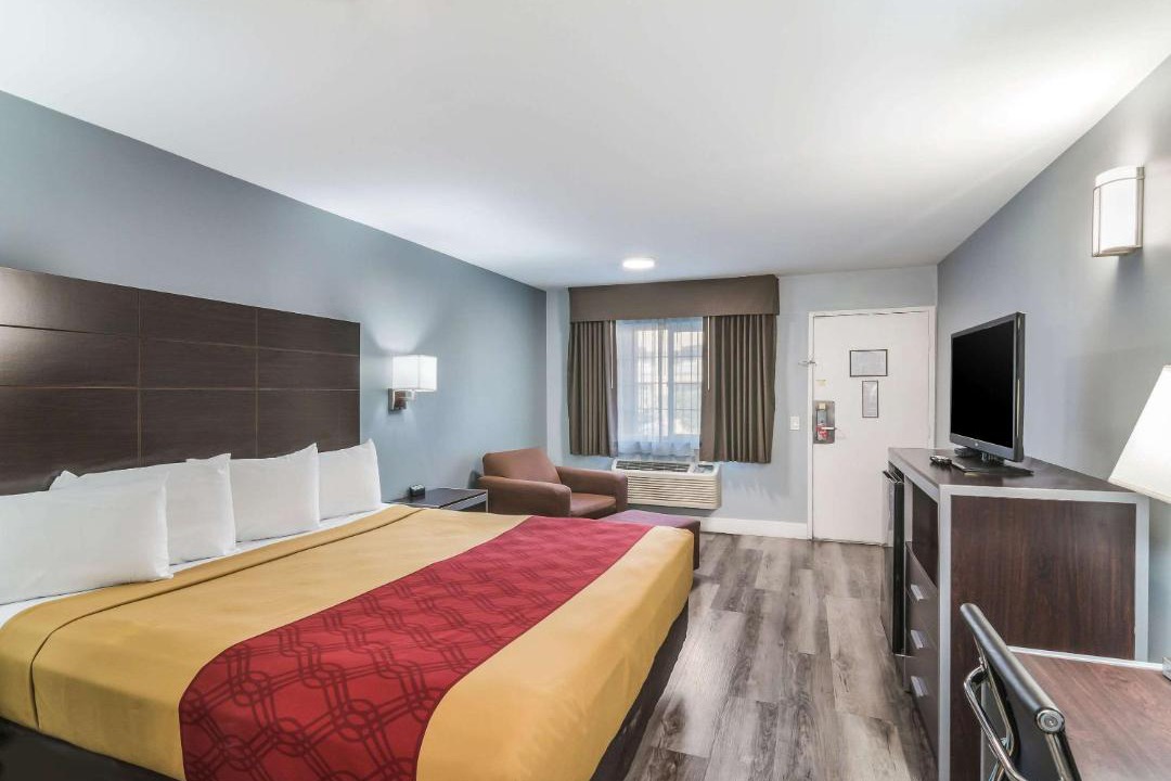 Photo of Bedroom in Hesperia