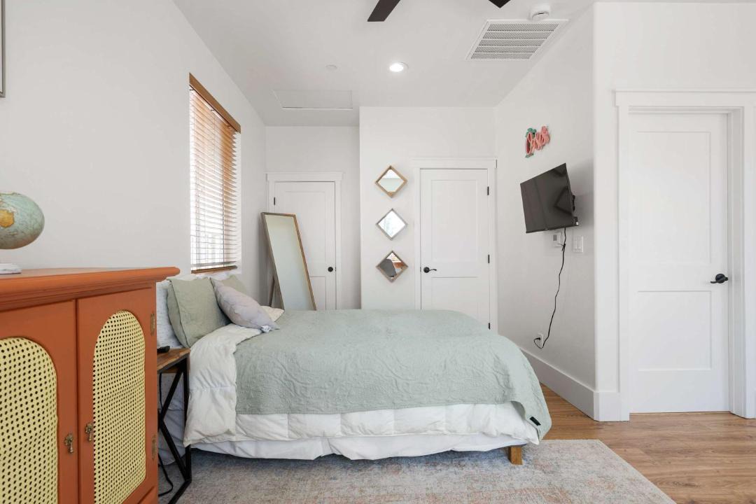 Photo of Bedroom in Country Club