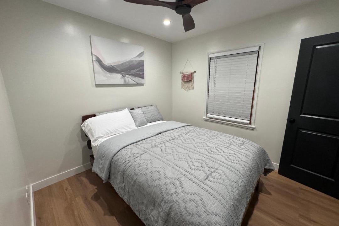 Photo of Bedroom in Harbor