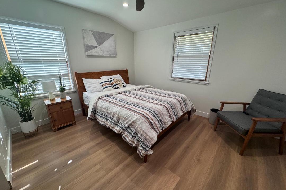 Photo of Bedroom in Harbor