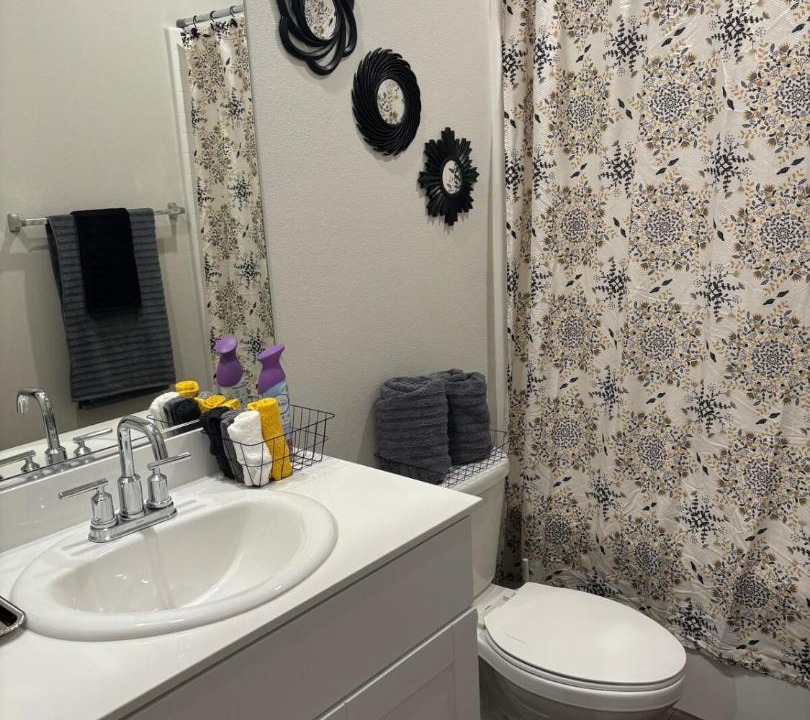 Photo of Bathroom in Moreno Valley