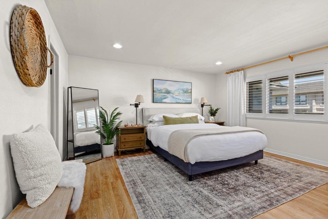Photo of Bedroom in Solana Beach