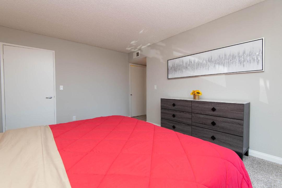 Photo of Bedroom in Hollywood