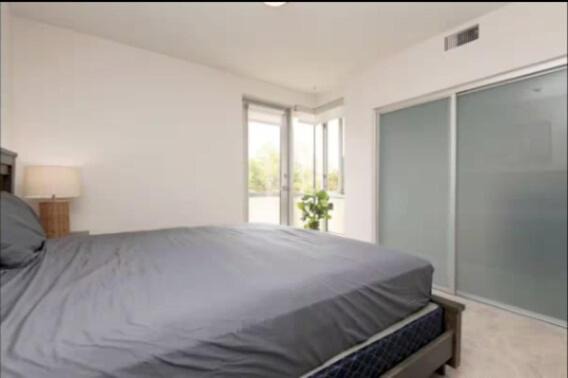 Photo of Bedroom in Downtown