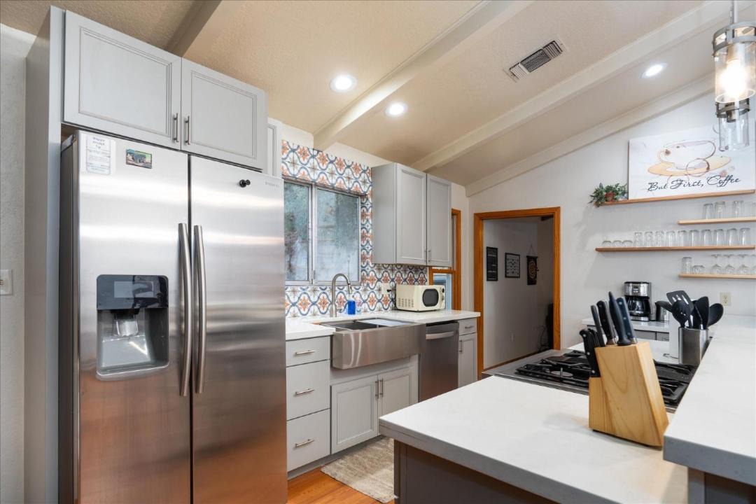 Photo of Kitchen in Yosemite Forks