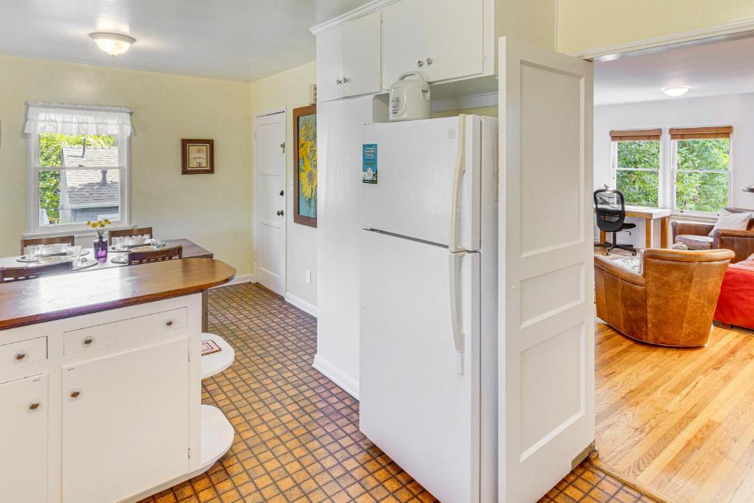 Photo of Kitchen in South Pasadena