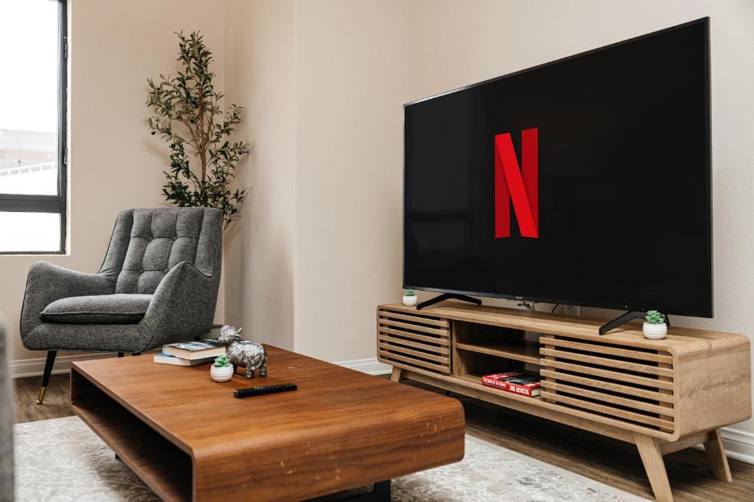 Photo of Livingroom in Miracle Mile