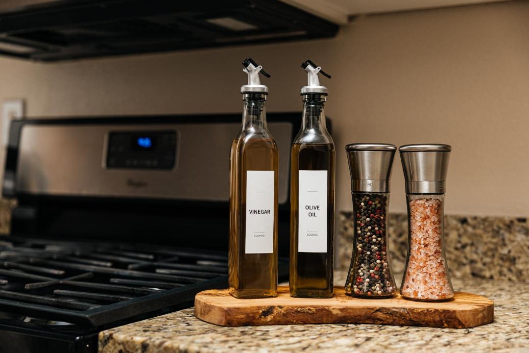 Photo of Kitchen in Miracle Mile