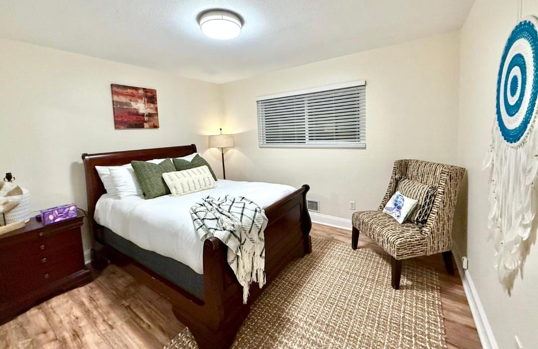 Photo of Bedroom in Marina