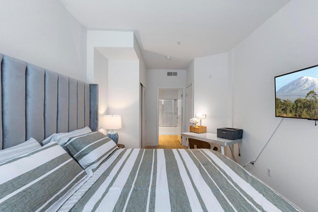 Photo of Bedroom in Downtown