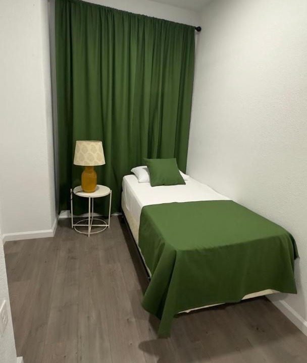 Photo of Bedroom in Downtown Los Angeles