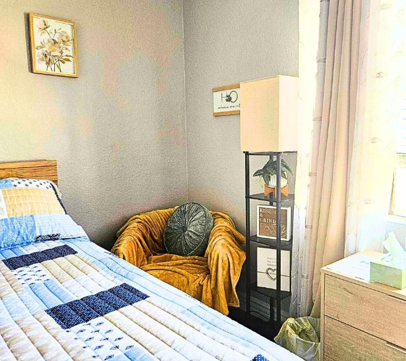 Photo of Bedroom in Lawndale