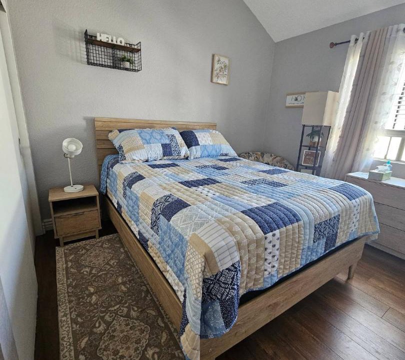 Photo of Bedroom in Lawndale