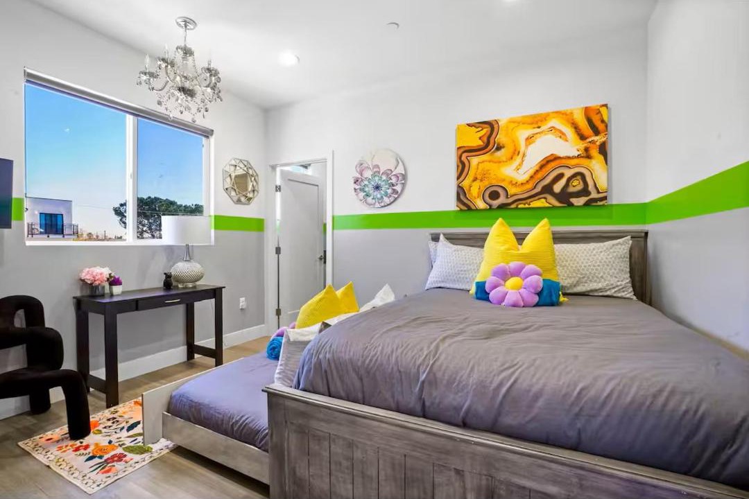 Photo of Bedroom in North Hollywood