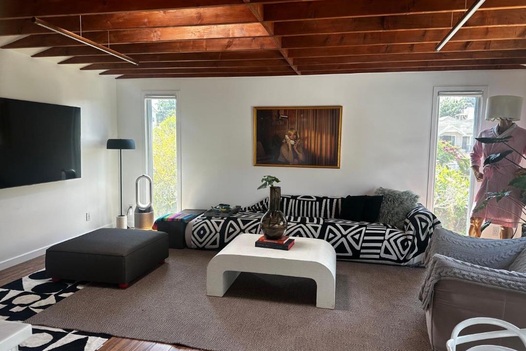 Photo of Livingroom in Angelino Heights